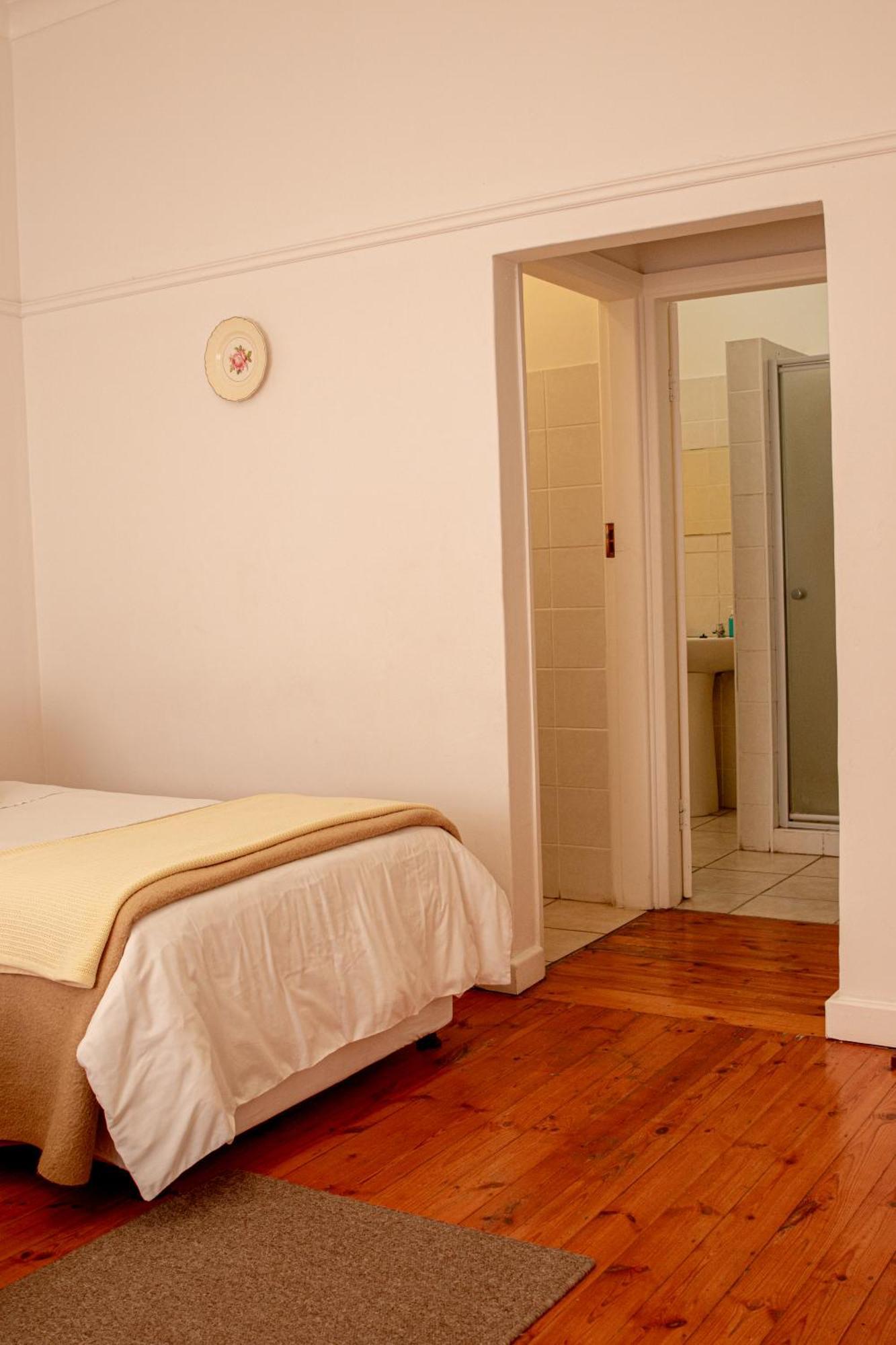 4 Rothman Street B&B Graaff-Reinet Dış mekan fotoğraf