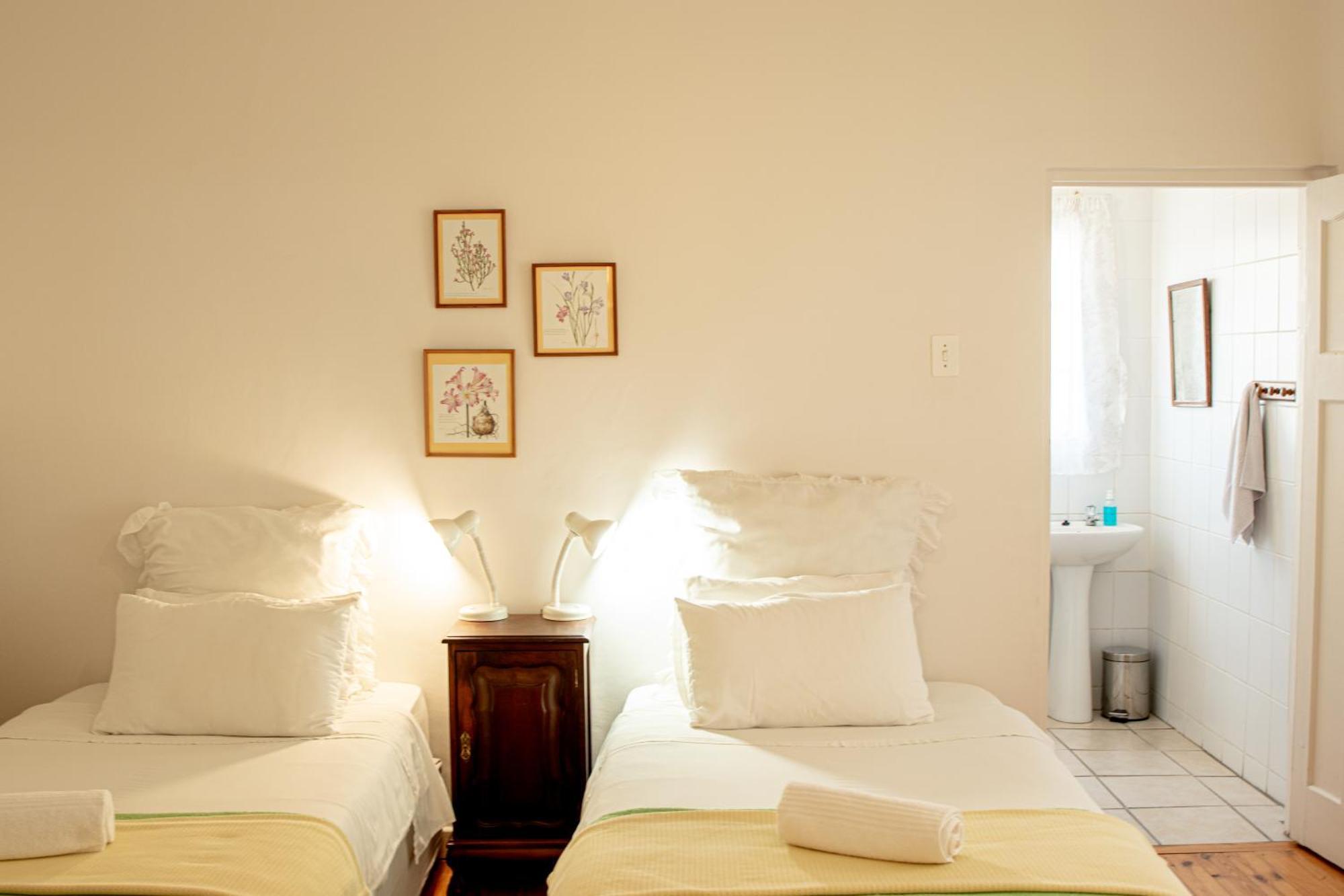 4 Rothman Street B&B Graaff-Reinet Dış mekan fotoğraf
