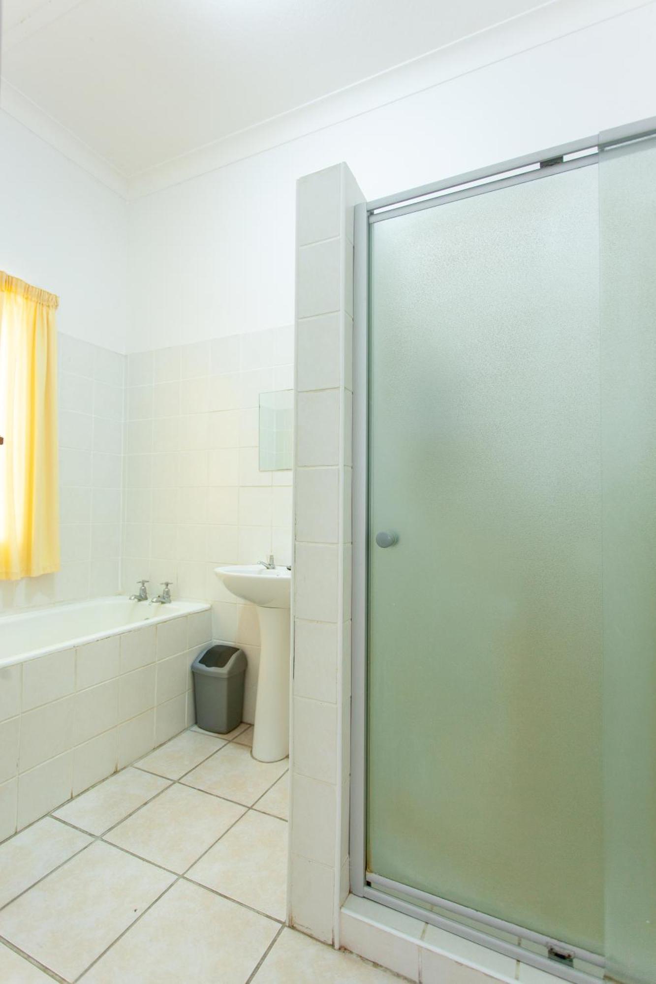 4 Rothman Street B&B Graaff-Reinet Dış mekan fotoğraf